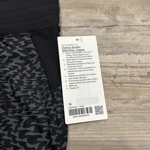 Lululemon Dance Studio Mid-Rise Jogger  Leopard Warp Black Multi sz 16 - Picture 2 of 11